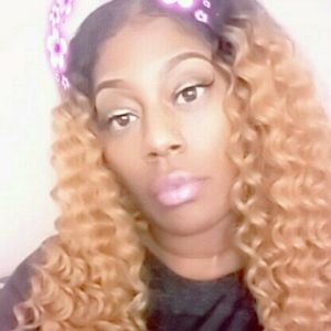 Meet your Posher, Bria